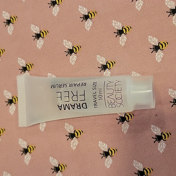 Beauty Society Travel Skincare - 8 Total Items - Picture 15 of 16